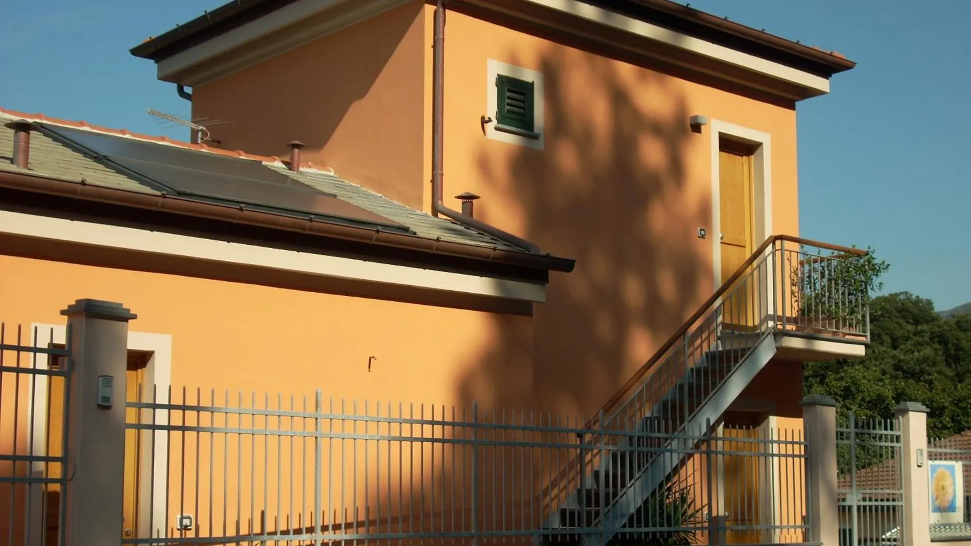 Hotel La Gerbera Levanto Pensjonat