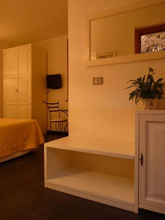 Hotel La Gerbera Levanto Pensjonat